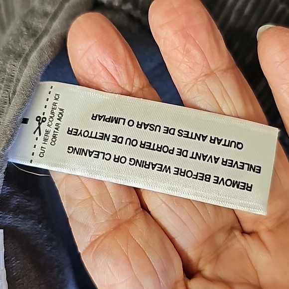 RELATIVITY, gray Corderoy jacket size medium. NWOT. Button up zipper poc…‎ - Picture 10 of 10